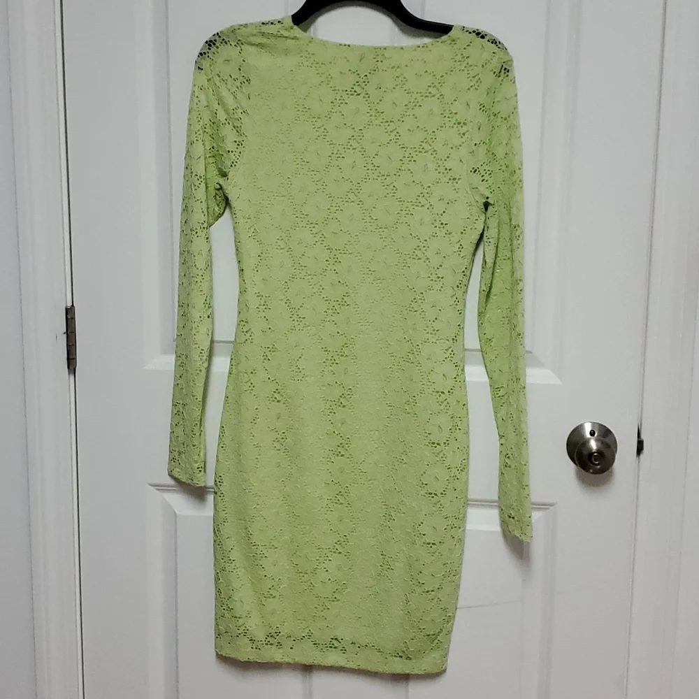 Dress - Picture 2 of 2